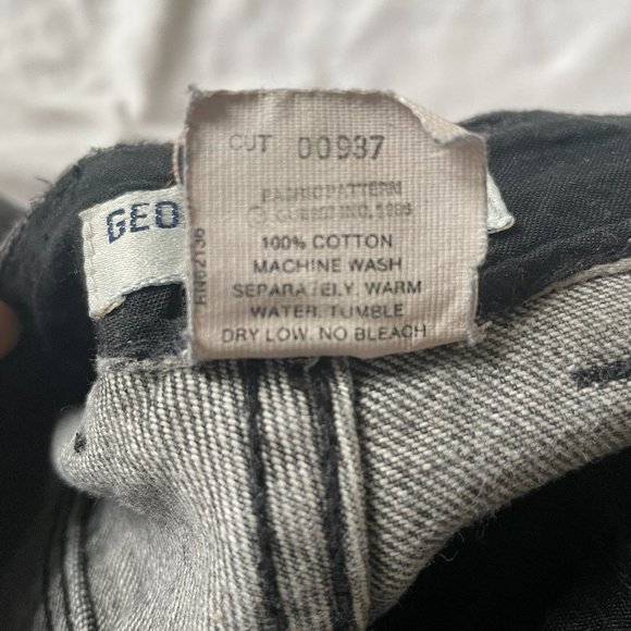 RARE VINTAGE GUESS JEANS BY  GEORGES MARCIANO Size 28 - Picture 3 of 10